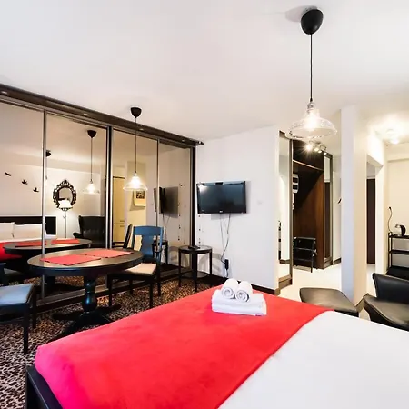 公寓 Smolna Romantic 9th Floor By Bookinghost 华沙